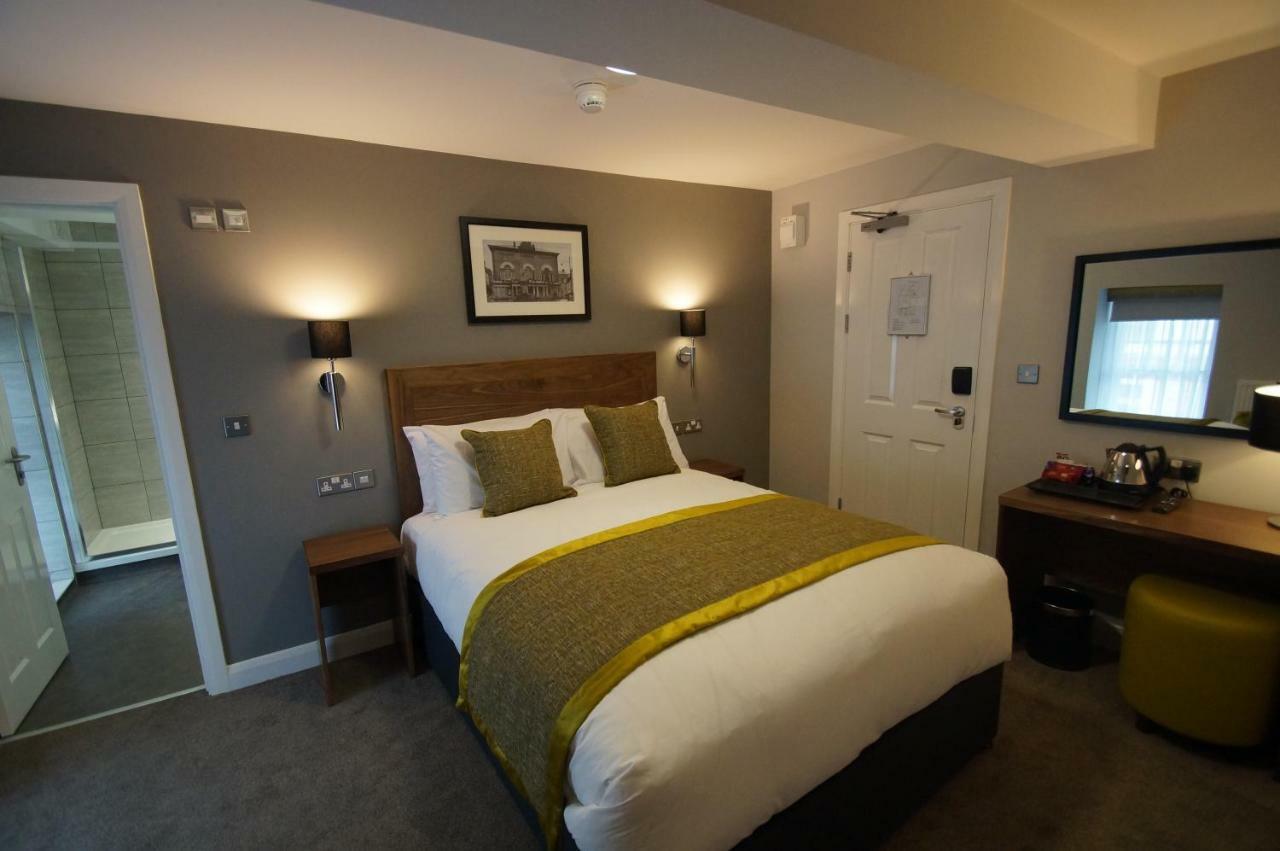 New Park Hotel 카마던 외부 사진