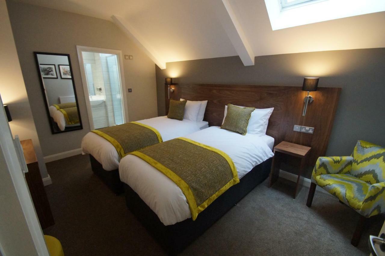 New Park Hotel 카마던 외부 사진